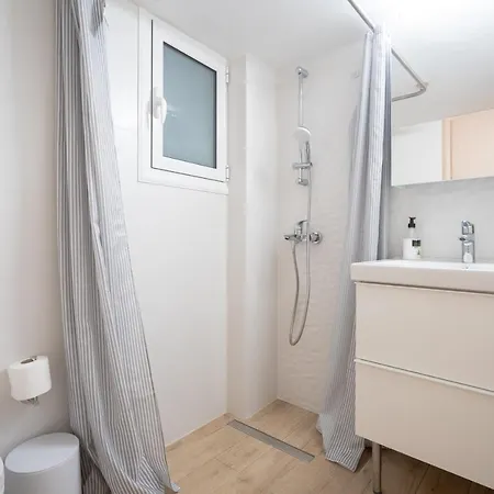 Central Train St. Flat For 4 Pers By Mps Apartment *