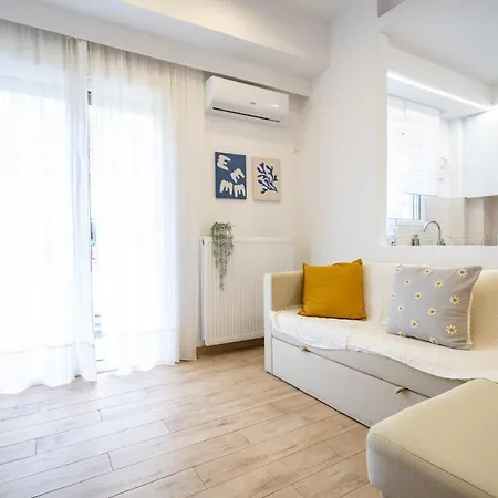 Central Train St. Flat For 4 Pers By Mps * Athens