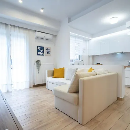 Central Train St. Flat For 4 Pers By Mps * Athens